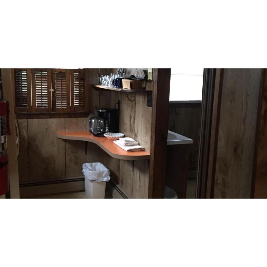 Interlake Rv Park & Campground 莱茵贝克 外观 照片
